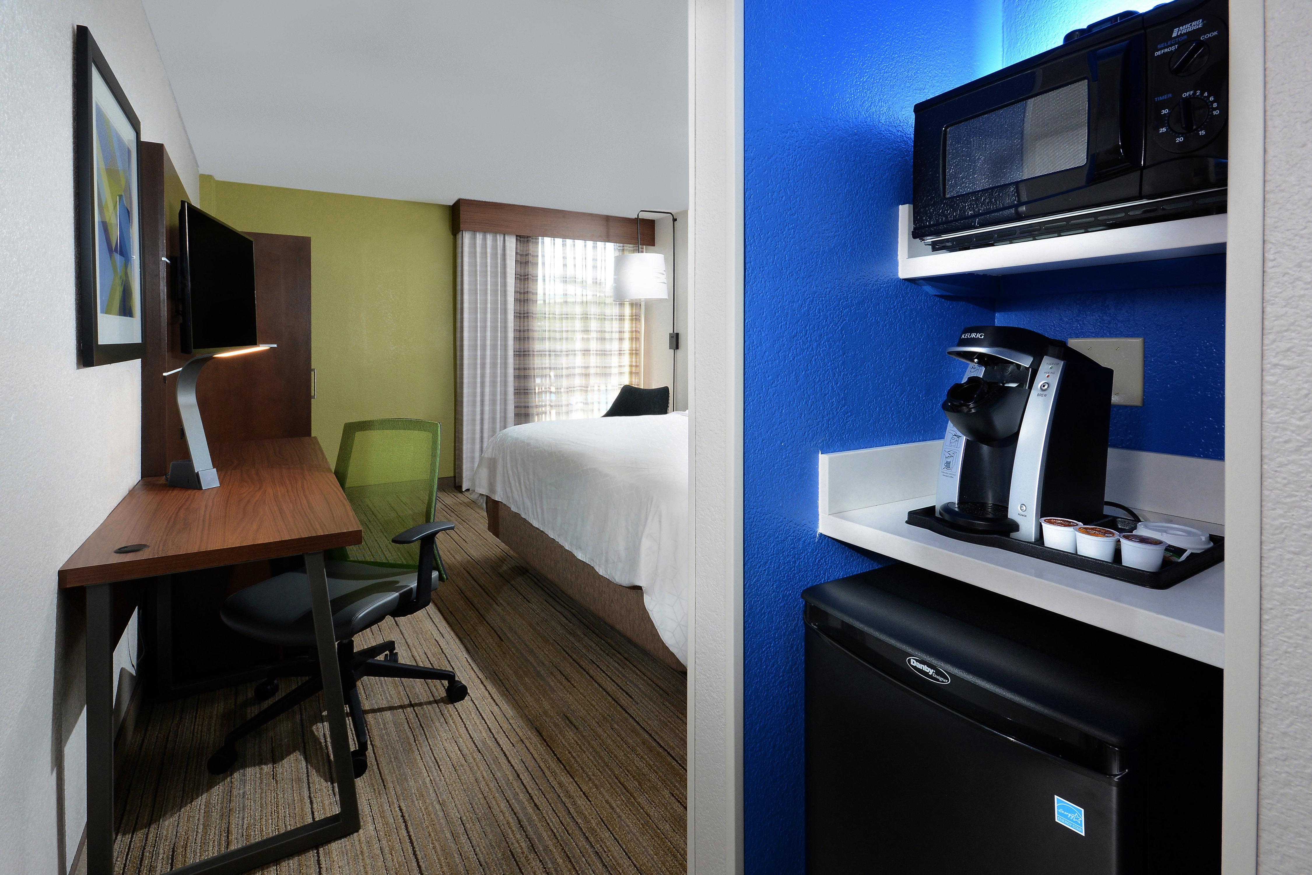 Holiday Inn Express Danville By Ihg Εξωτερικό φωτογραφία