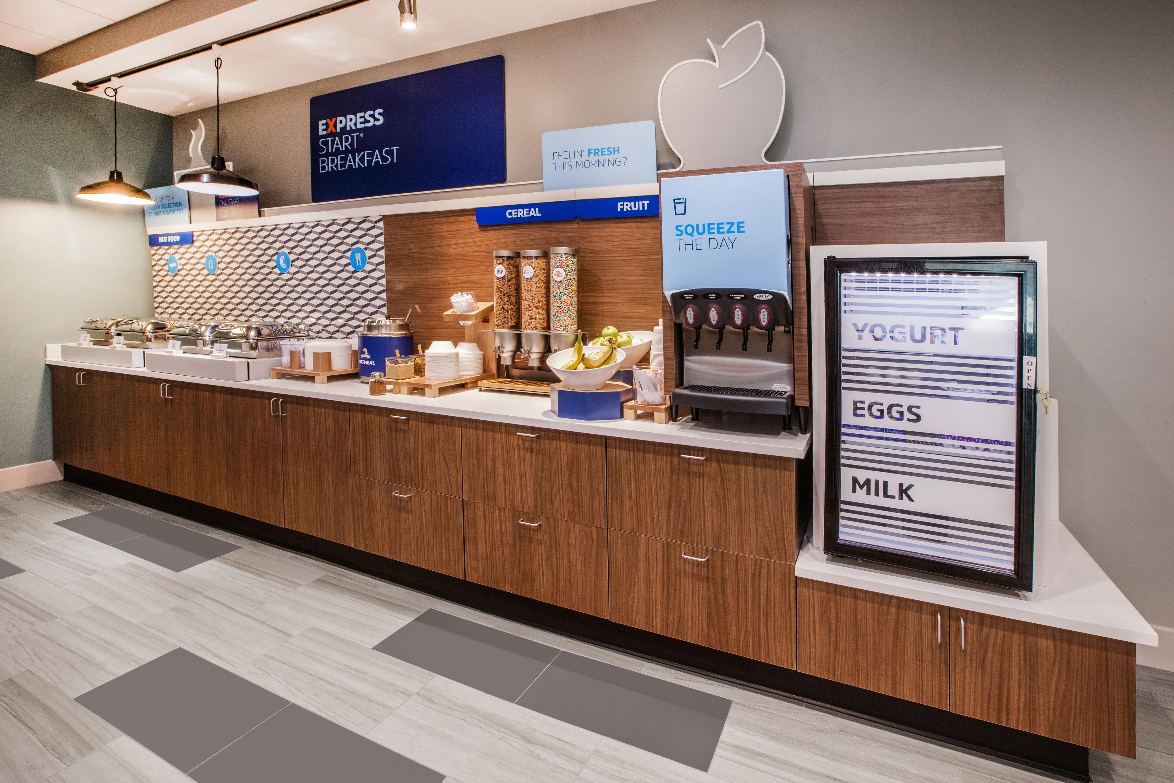 Holiday Inn Express Danville By Ihg Εξωτερικό φωτογραφία